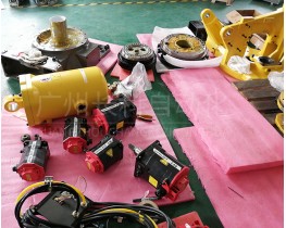 發(fā)那科機器人R-2000iC本體拆機件銷售：電機、減速器、平衡缸……